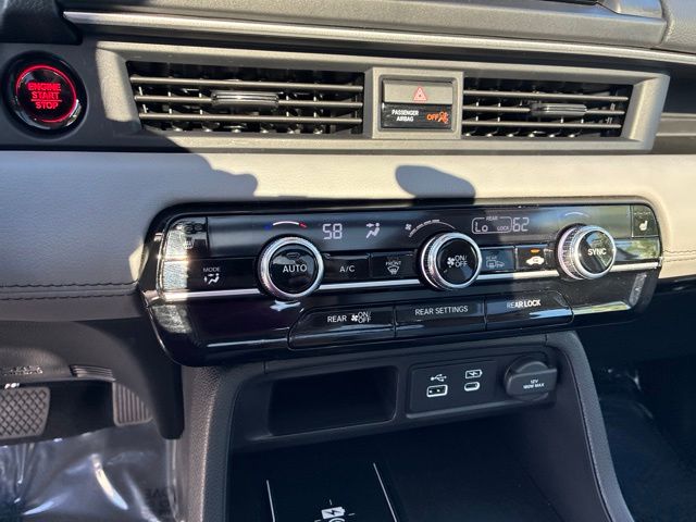 2025 Honda Pilot Touring - Photo 15
