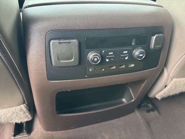 2019 GMC Yukon Denali - Photo 23
