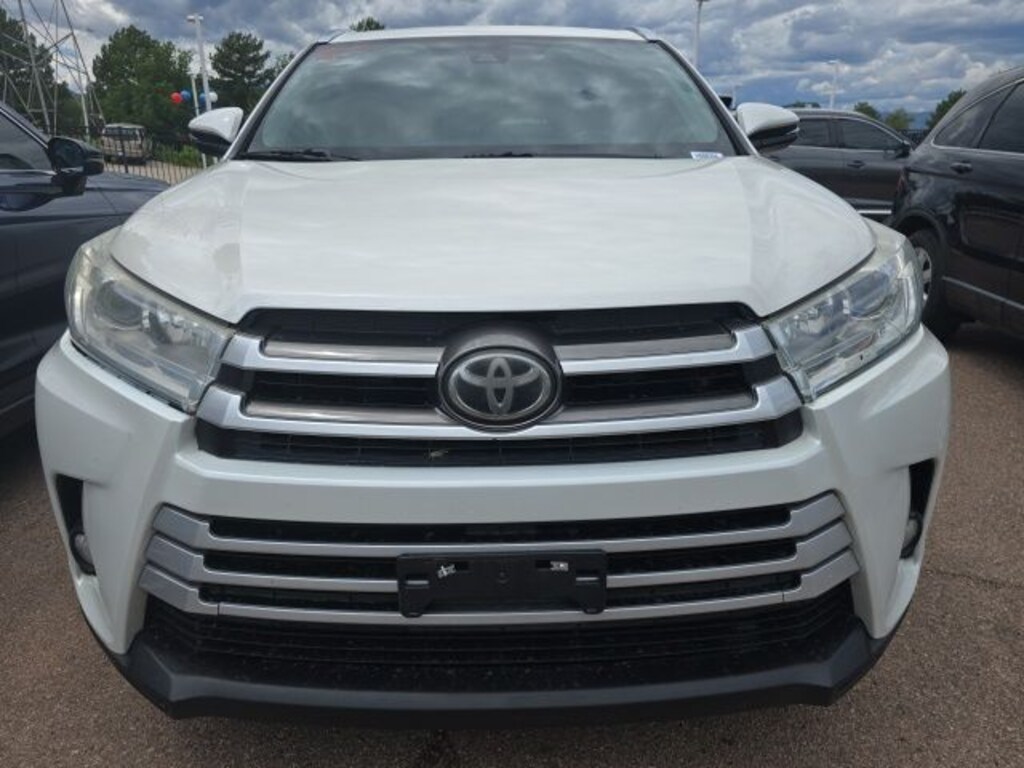 Used 2019 Toyota Highlander XLE SUV