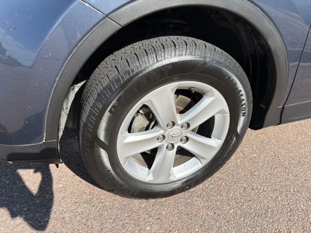Used 2013 Toyota RAV4 XLE SUV