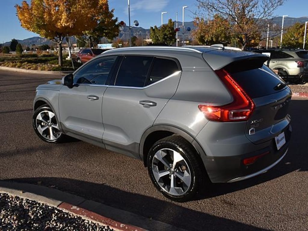 Used 2023 Volvo XC40 Plus Bright Theme SUV