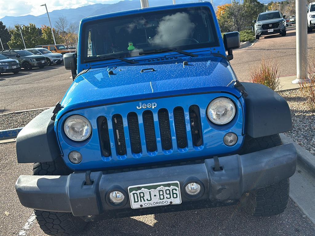 2016 Jeep Wrangler Sport photo 2