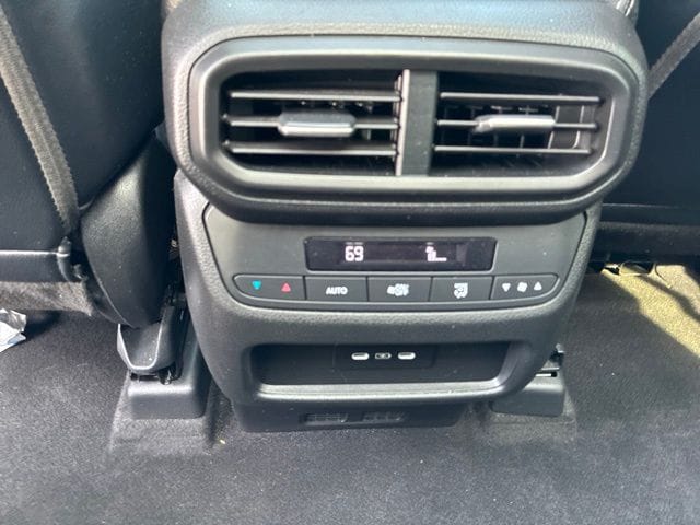 2024 Honda Pilot Touring - Photo 25