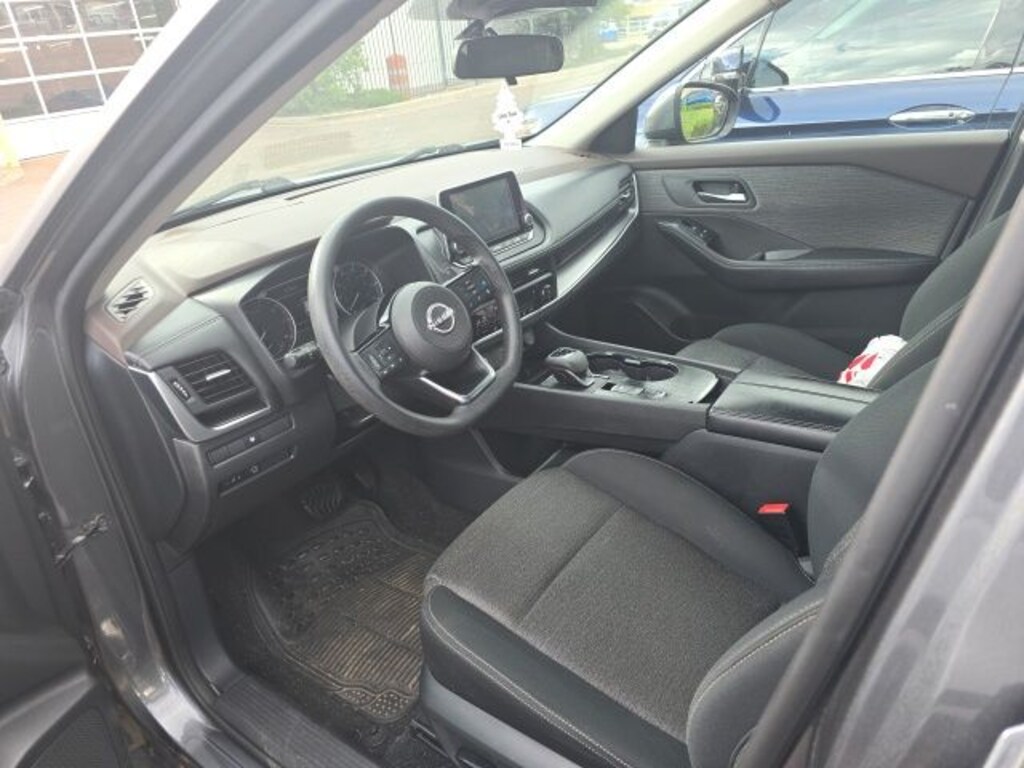 Used 2023 Nissan Rogue SV SUV