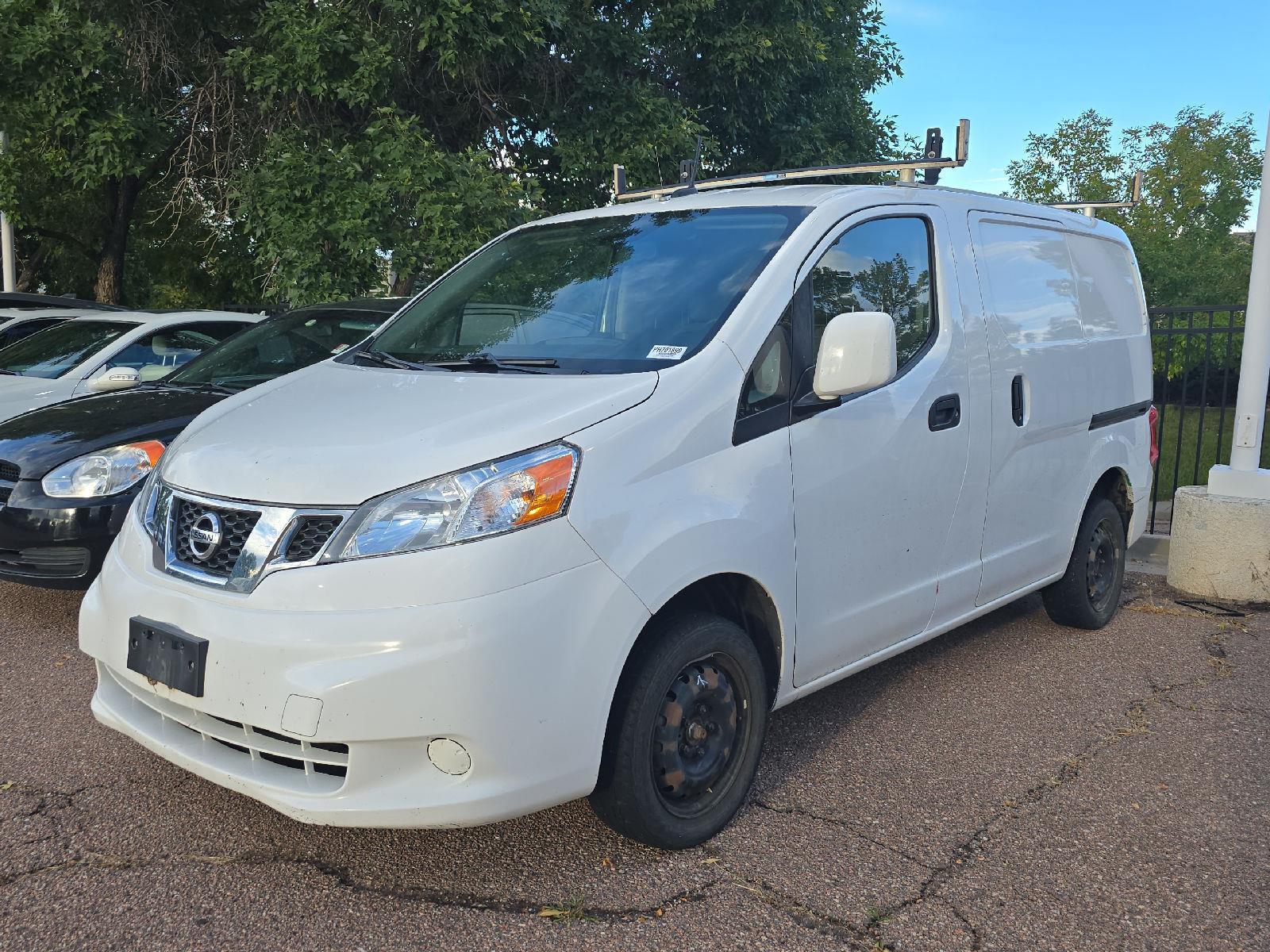 2018 Nissan NV200 SV photo 3