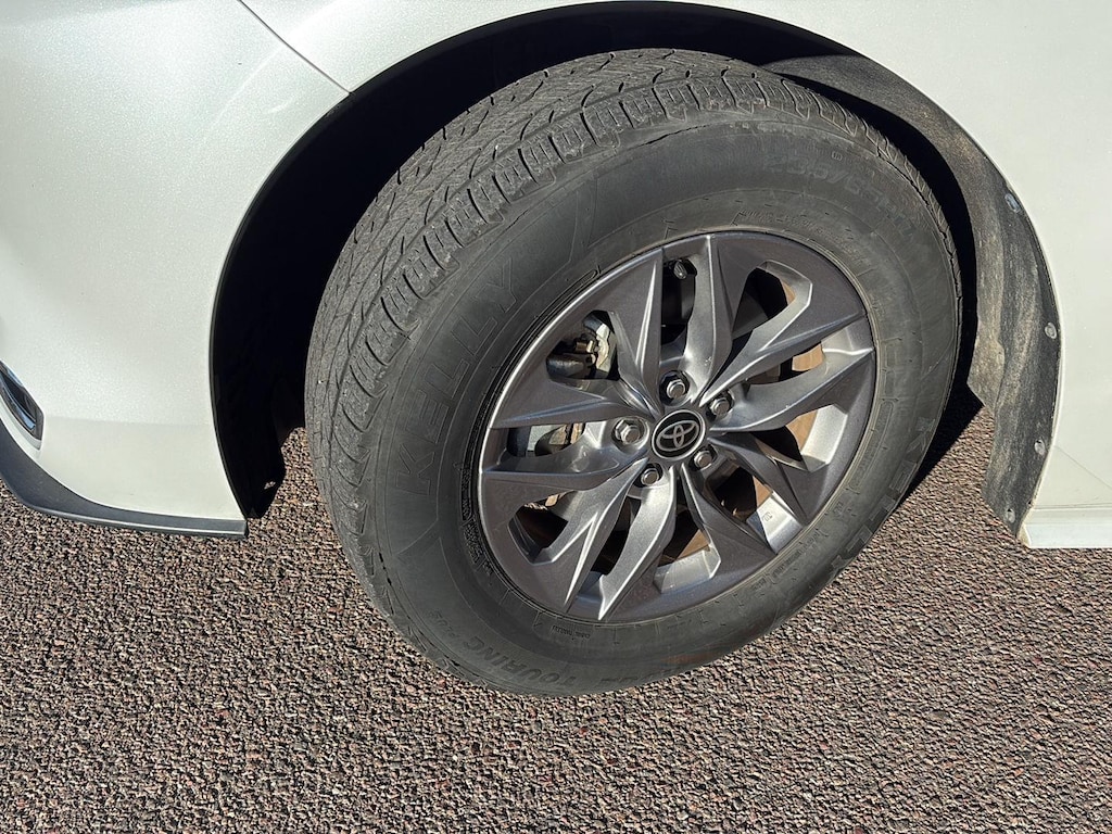 Used 2023 Toyota Sienna XLE Van Passenger Van