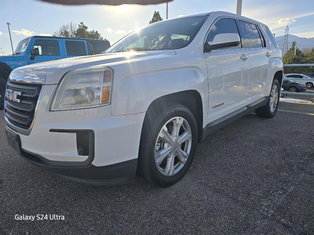 Used 2017 GMC Terrain SLE SUV