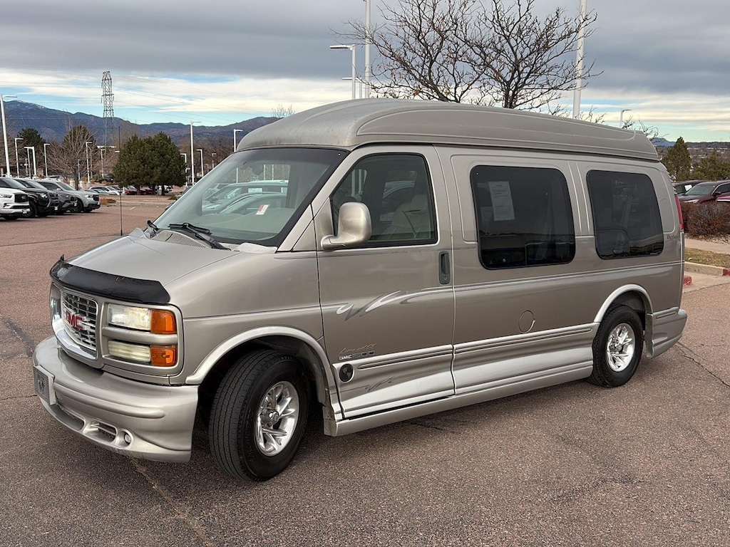 Used 2002 GMC Savana Regular Van G1500 Passenger Van