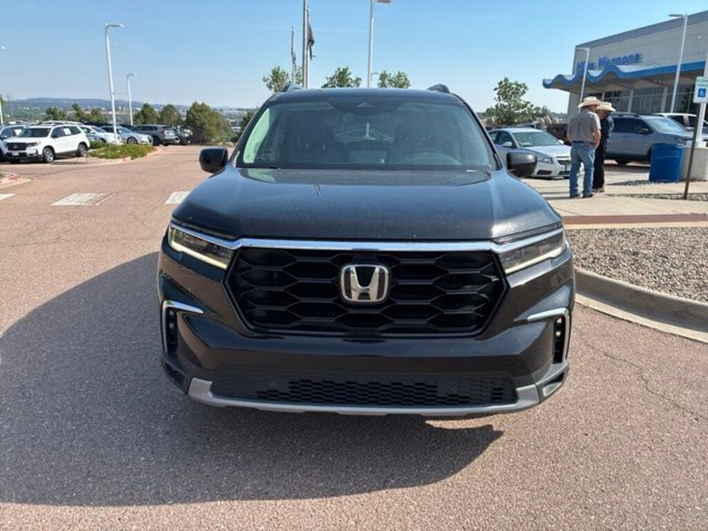 Certified 2024 Honda Pilot Touring SUV