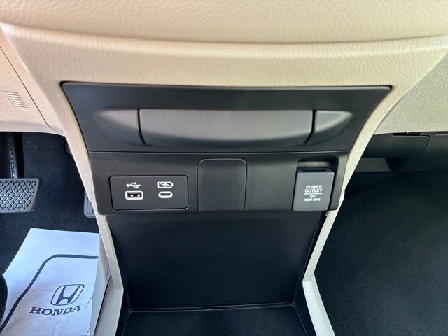 2026 Honda Odyssey EX-L - Photo 18