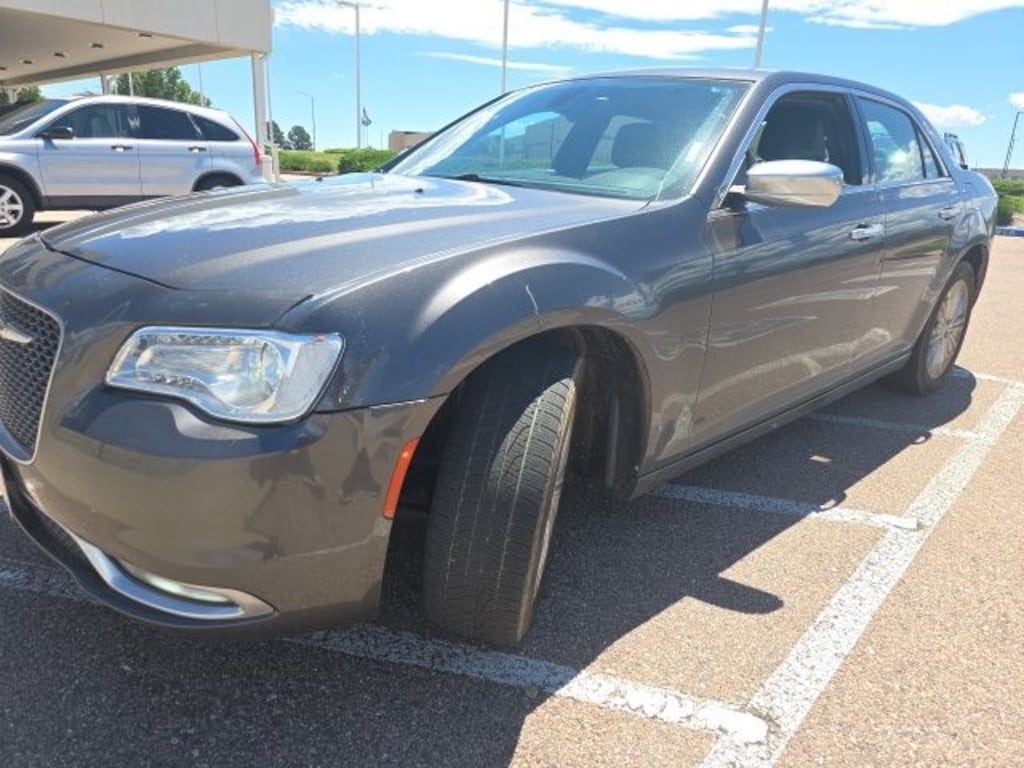 Used 2016 Chrysler 300C C Platinum Sedan
