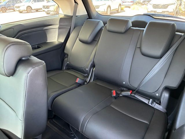 2026 Honda Odyssey EX-L - Photo 9