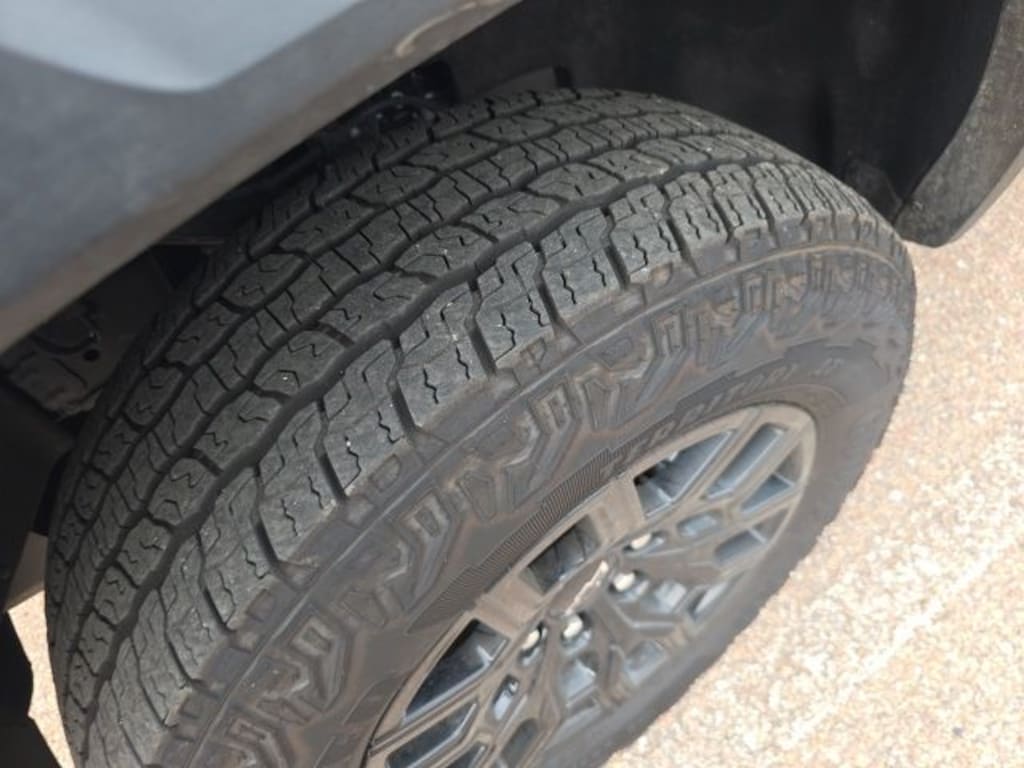 Used 2026 Chevrolet Colorado Trail Boss Truck Crew Cab