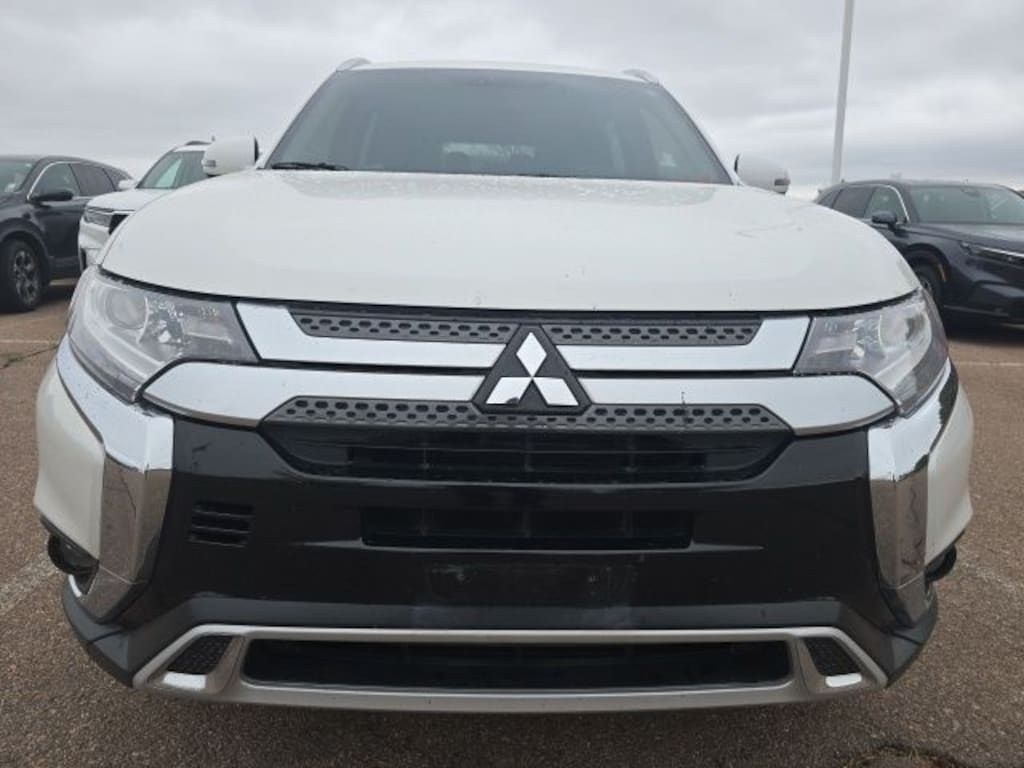 Used 2019 Mitsubishi Outlander SEL CUV