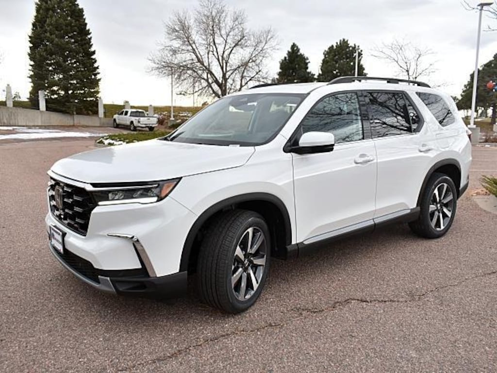New 2025 Honda Pilot Touring SUV