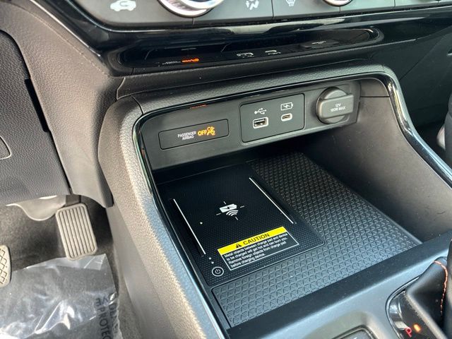 2023 Honda CR-V Sport Touring - Photo 17