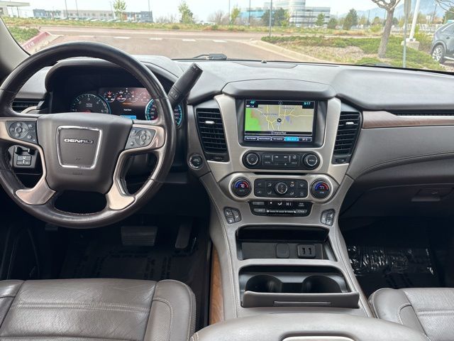 2019 GMC Yukon Denali - Photo 25
