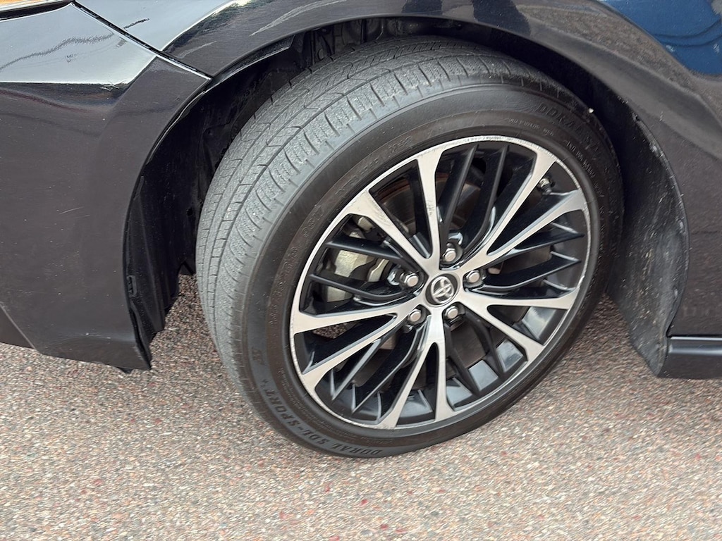 Used 2019 Toyota Camry Sedan