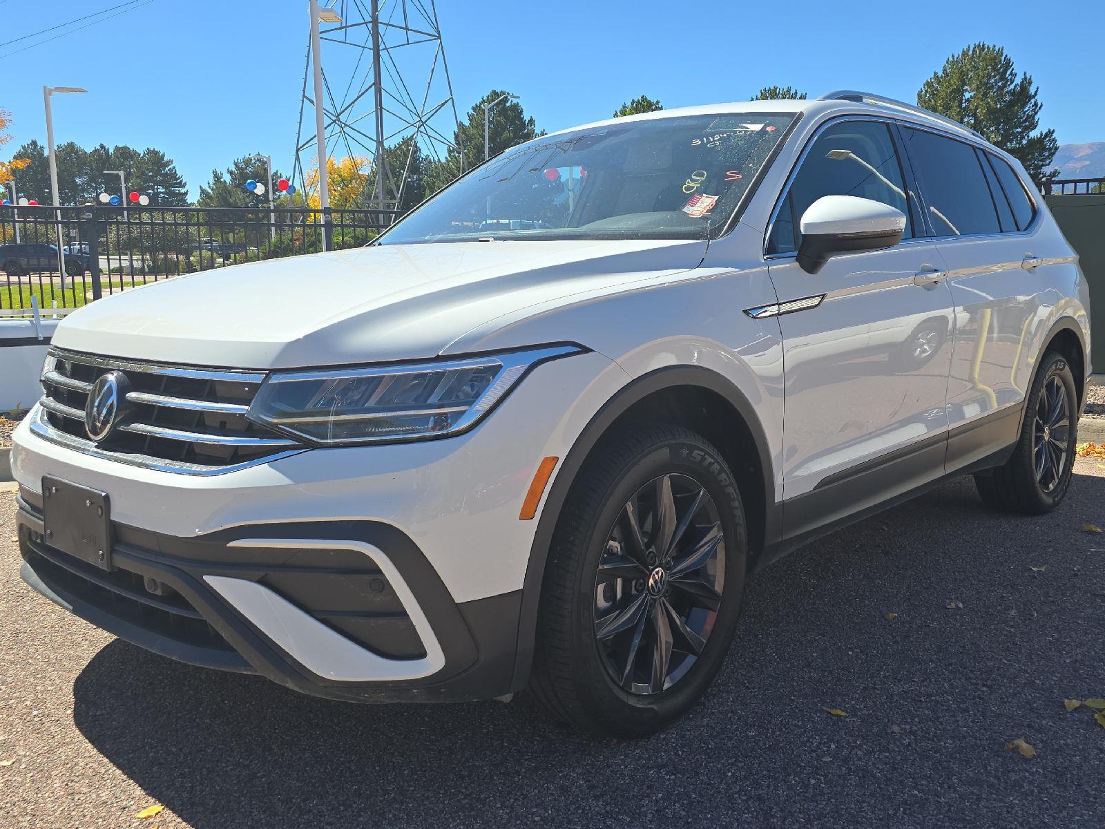 2024 Volkswagen Tiguan SE Wolfsburg Edition photo 2