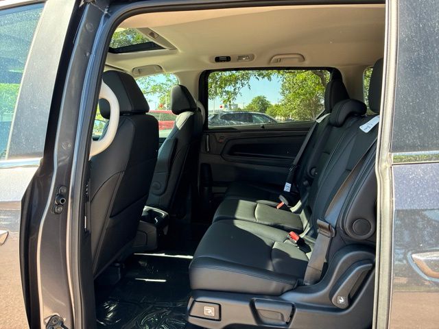 2026 Honda Odyssey EX-L - Photo 8