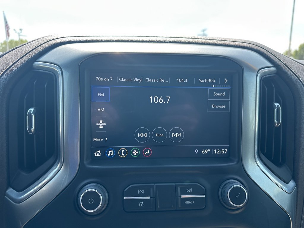 2023 Chevrolet Silverado 3500HD LTZ photo 3