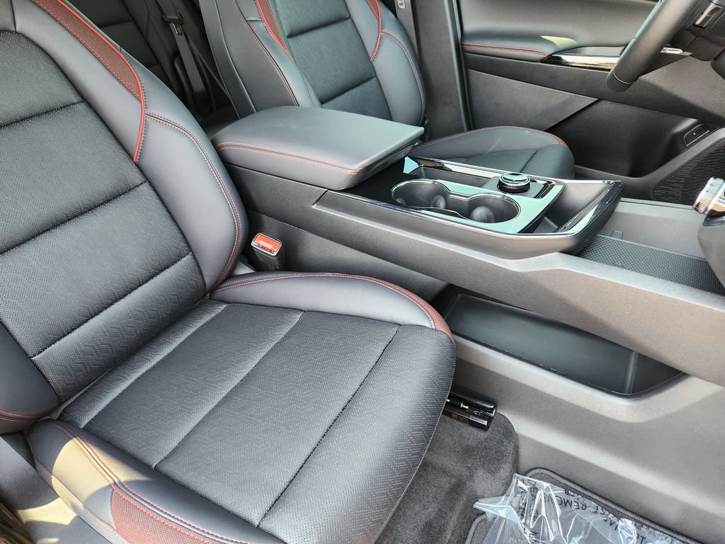 2027 Chevrolet Equinox RS - Photo 15