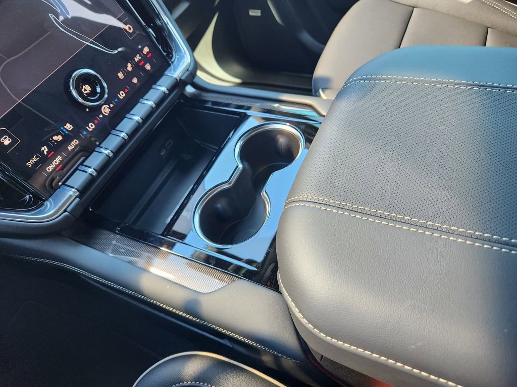2026 GMC Yukon XL Elevation - Photo 22