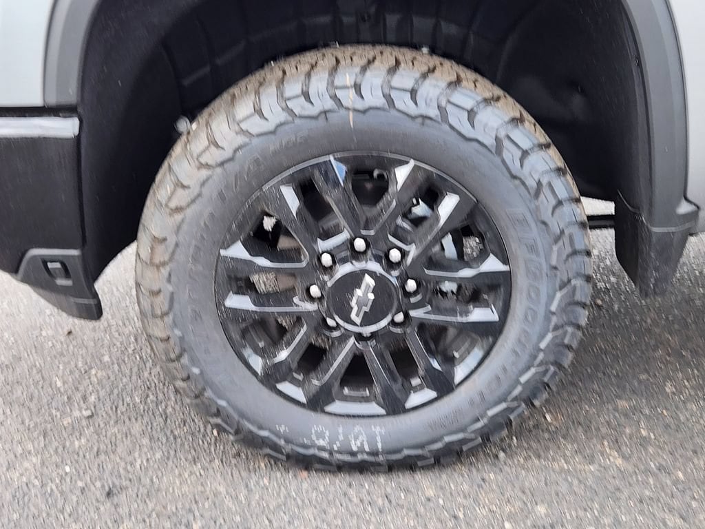 2026 Chevrolet Silverado 2500 HD LTZ - Photo 6