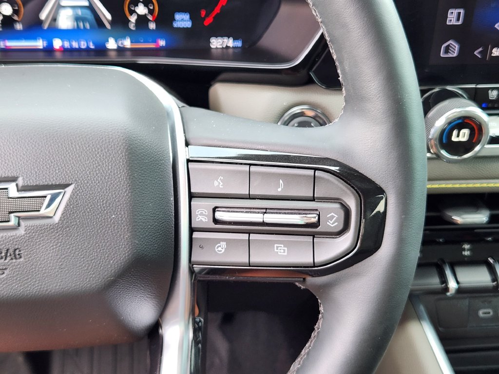 2026 Chevrolet Colorado ZR2 - Photo 18