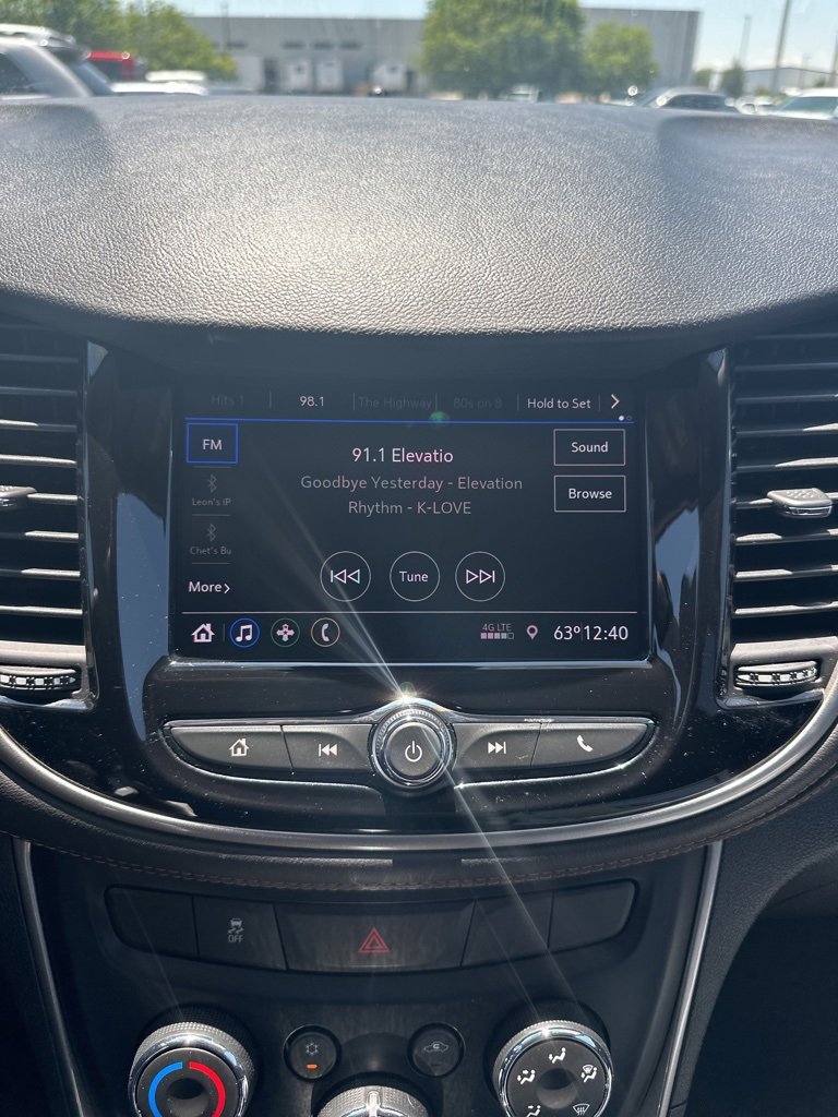 2020 Chevrolet Trax LT photo 3