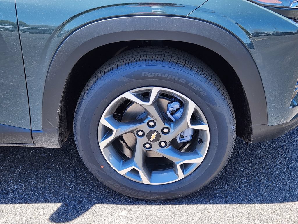 2026 Chevrolet Trax LT - Photo 6