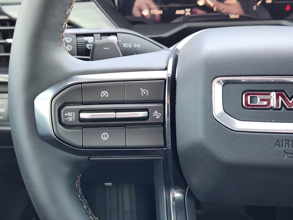 2026 GMC Acadia AT4 - Photo 15