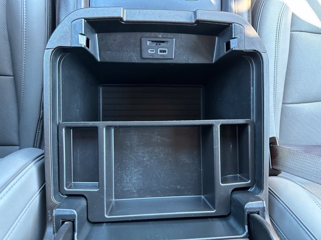 2021 GMC Yukon XL SLT - Photo 7