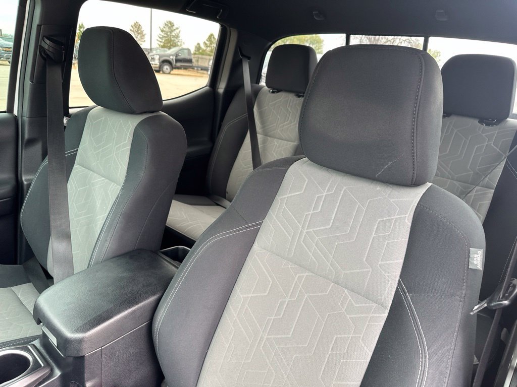 2020 Toyota Tacoma TRD Off Road - Photo 16