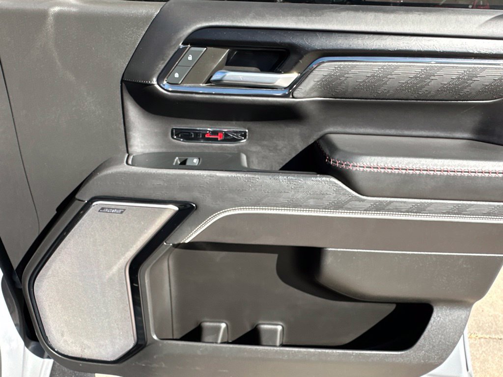 2024 GMC Sierra 1500 AT4X - Photo 27