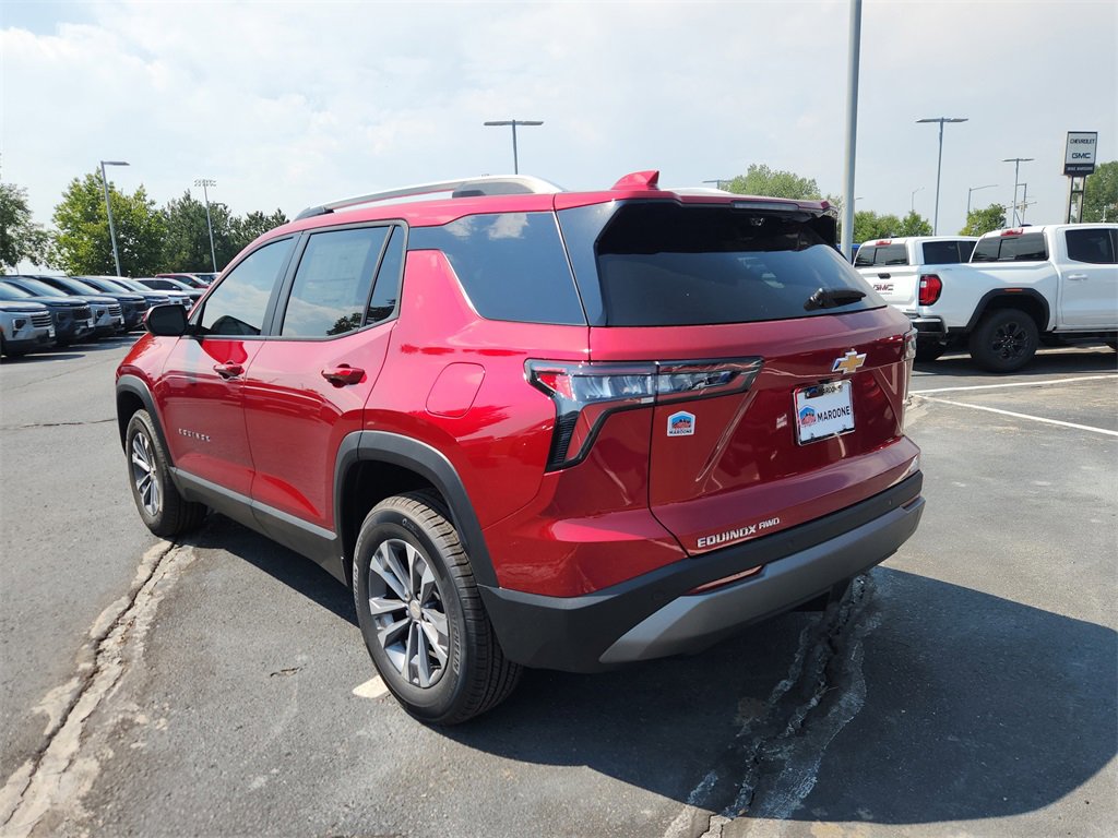 2026 Chevrolet Equinox LT photo 2