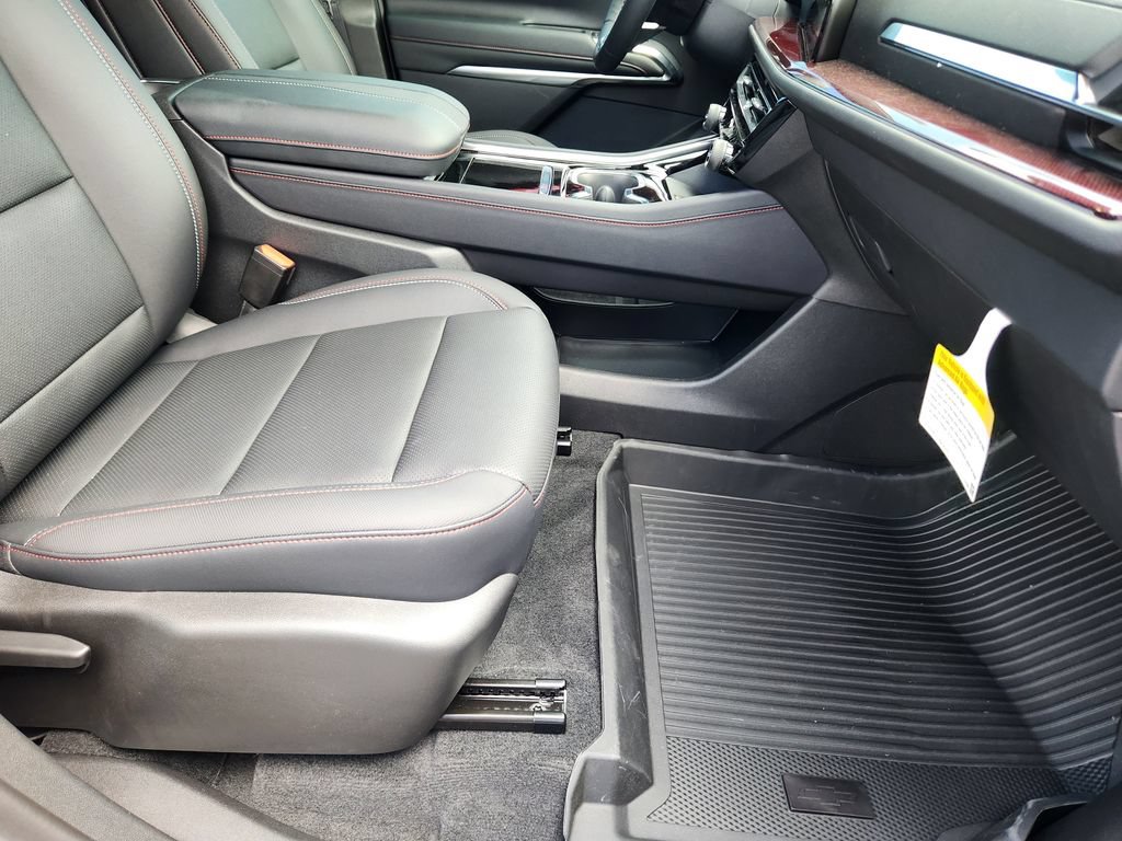 2026 Chevrolet Traverse Z71 - Photo 17