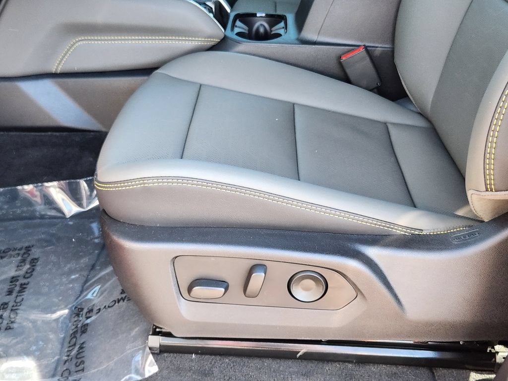 2026 Chevrolet Colorado ZR2 - Photo 9
