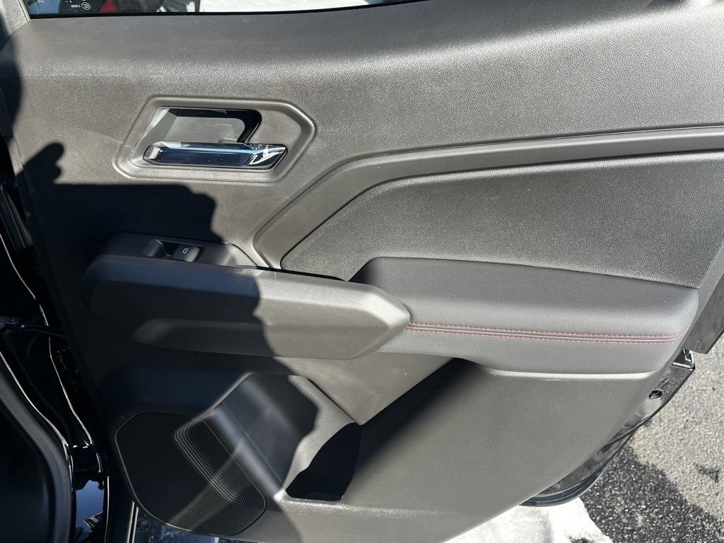 2025 Chevrolet Colorado Z71 - Photo 34