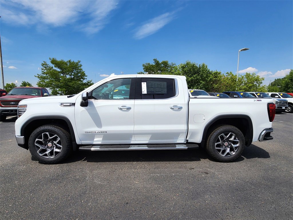 2026 Gmc Sierra 1500 SLT photo 2