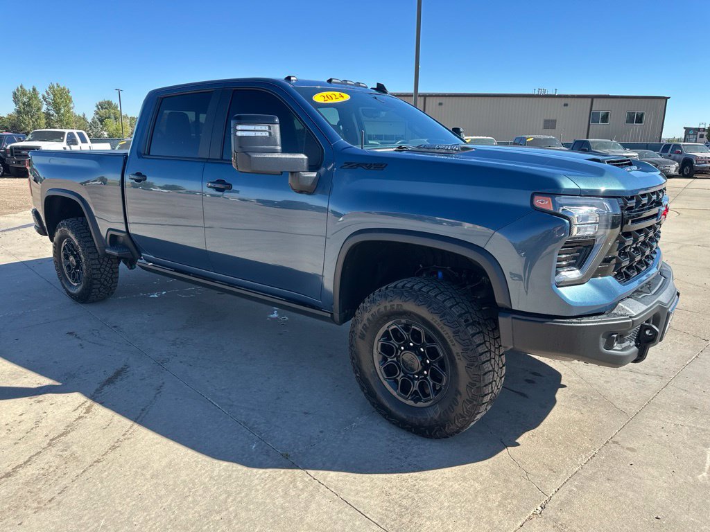2024 Chevrolet Silverado 2500HD ZR2 - Photo 37
