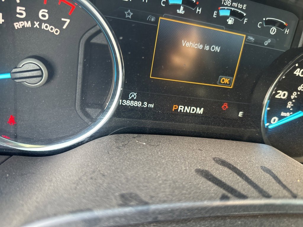 2019 Ford F-150 Lariat photo 2