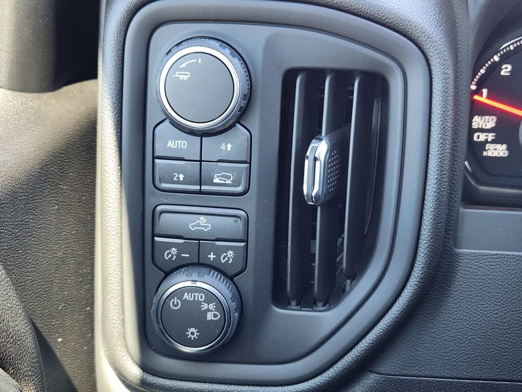 2026 Chevrolet Silverado 1500 Custom - Photo 23