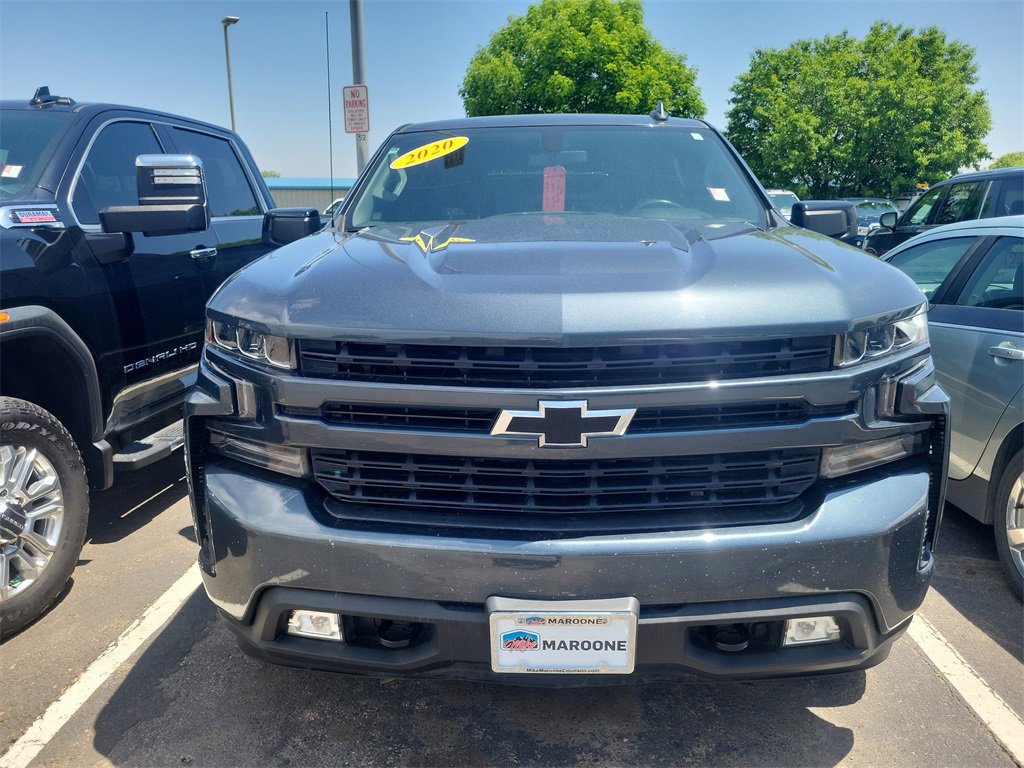 2020 Chevrolet Silverado 1500 RST photo 3
