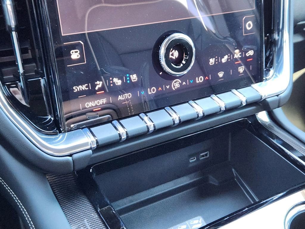 2026 GMC Yukon XL Elevation - Photo 21