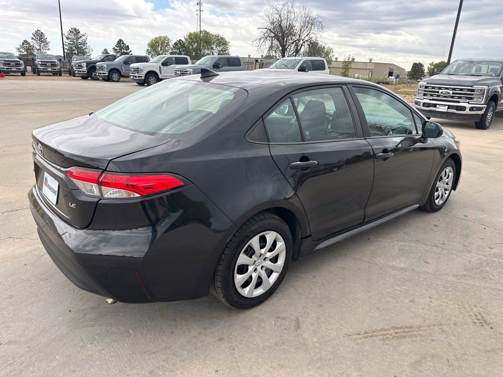 2023 Toyota Corolla LE - Photo 31