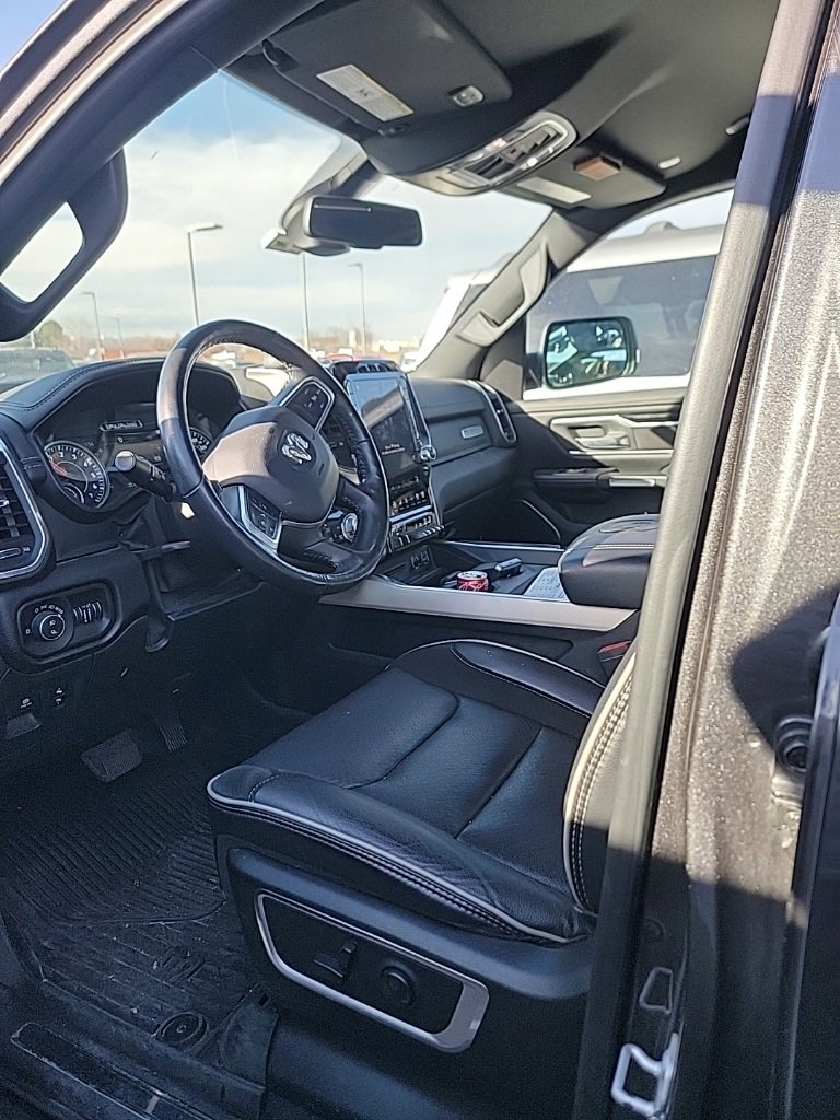 2019 Ram 1500 Laramie photo 4