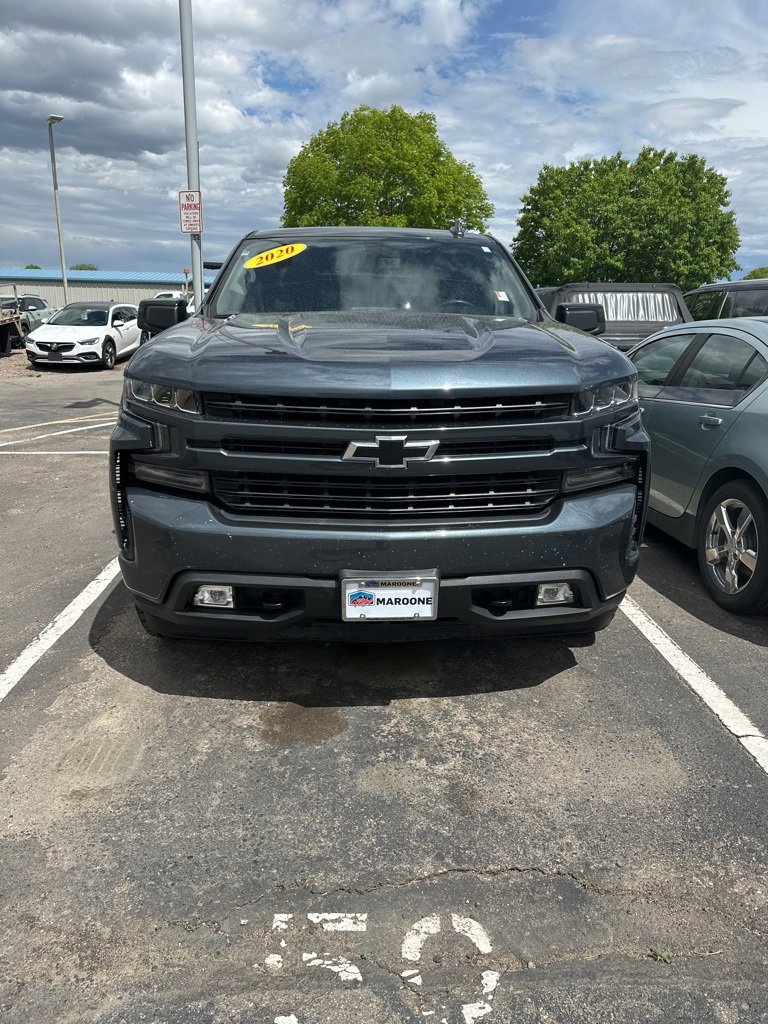 2020 Chevrolet Silverado 1500 RST photo 2