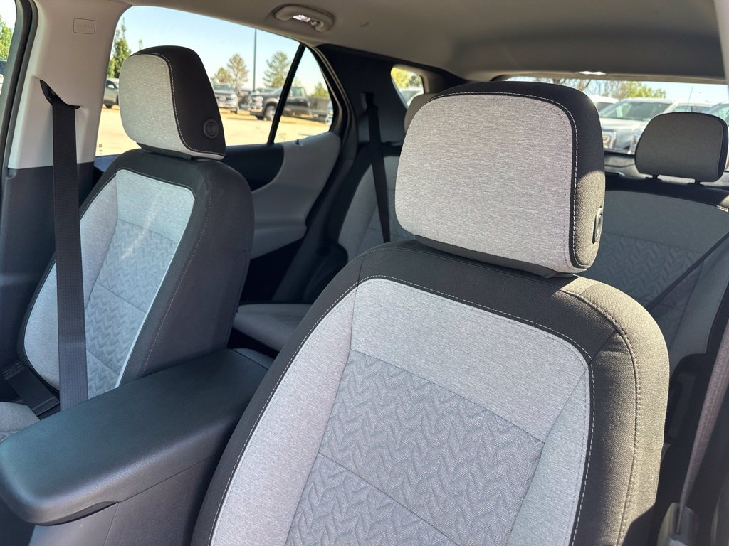 2024 Chevrolet Equinox LS - Photo 18