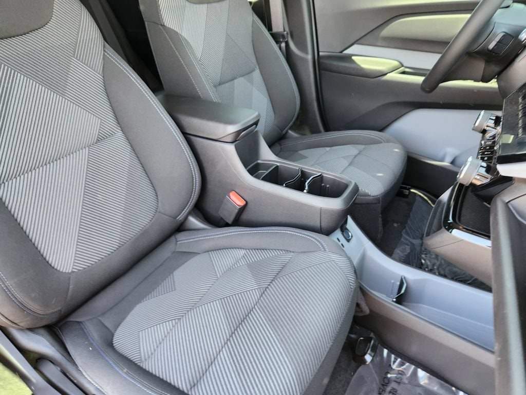 2027 Chevrolet Bolt LT - Photo 14